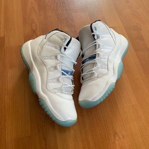 Jordan 11 Legend Blue BG/Gs